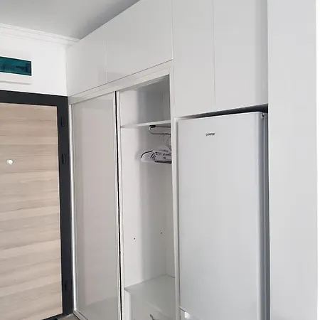 Naly By Alz Apartment